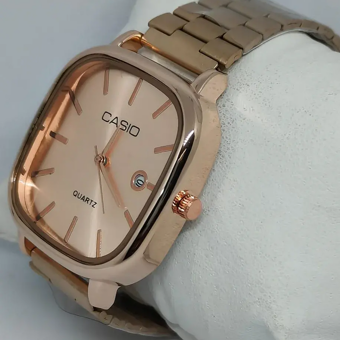 Cassiio Quartz Rose Gold Dial Square Watch – Classic Analog Design