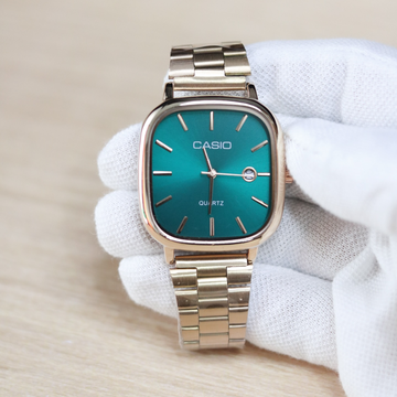 Cassiio Vintage-Inspired Green Dial Quartz Watch with Gold-Tone Bracelet